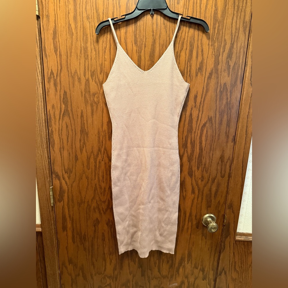Elegant Tan Sleeveless Dress
